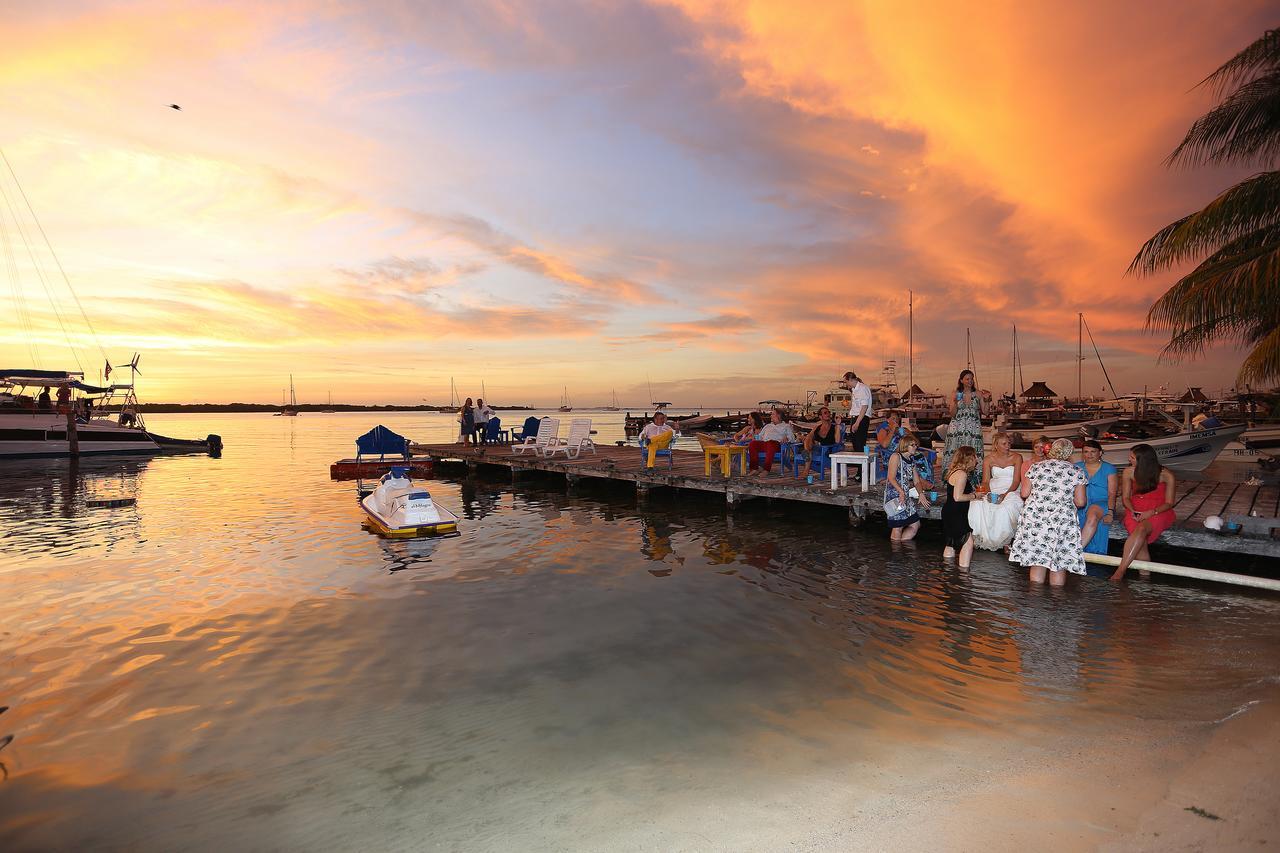 El Milagro Beach Hotel And Marina อิสลามูเฮเรส ภายนอก รูปภาพ